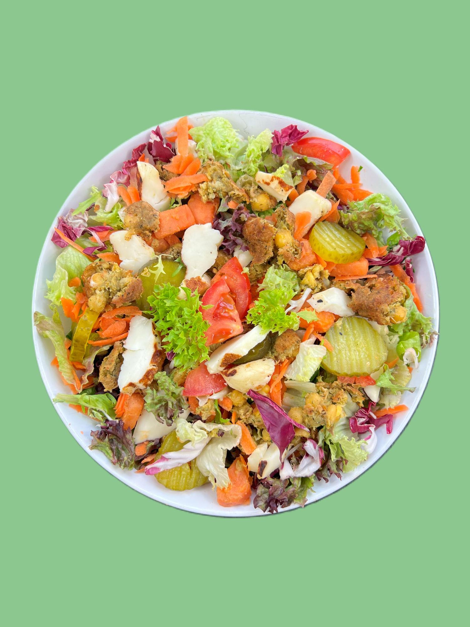 Falafel & halloumi salad 