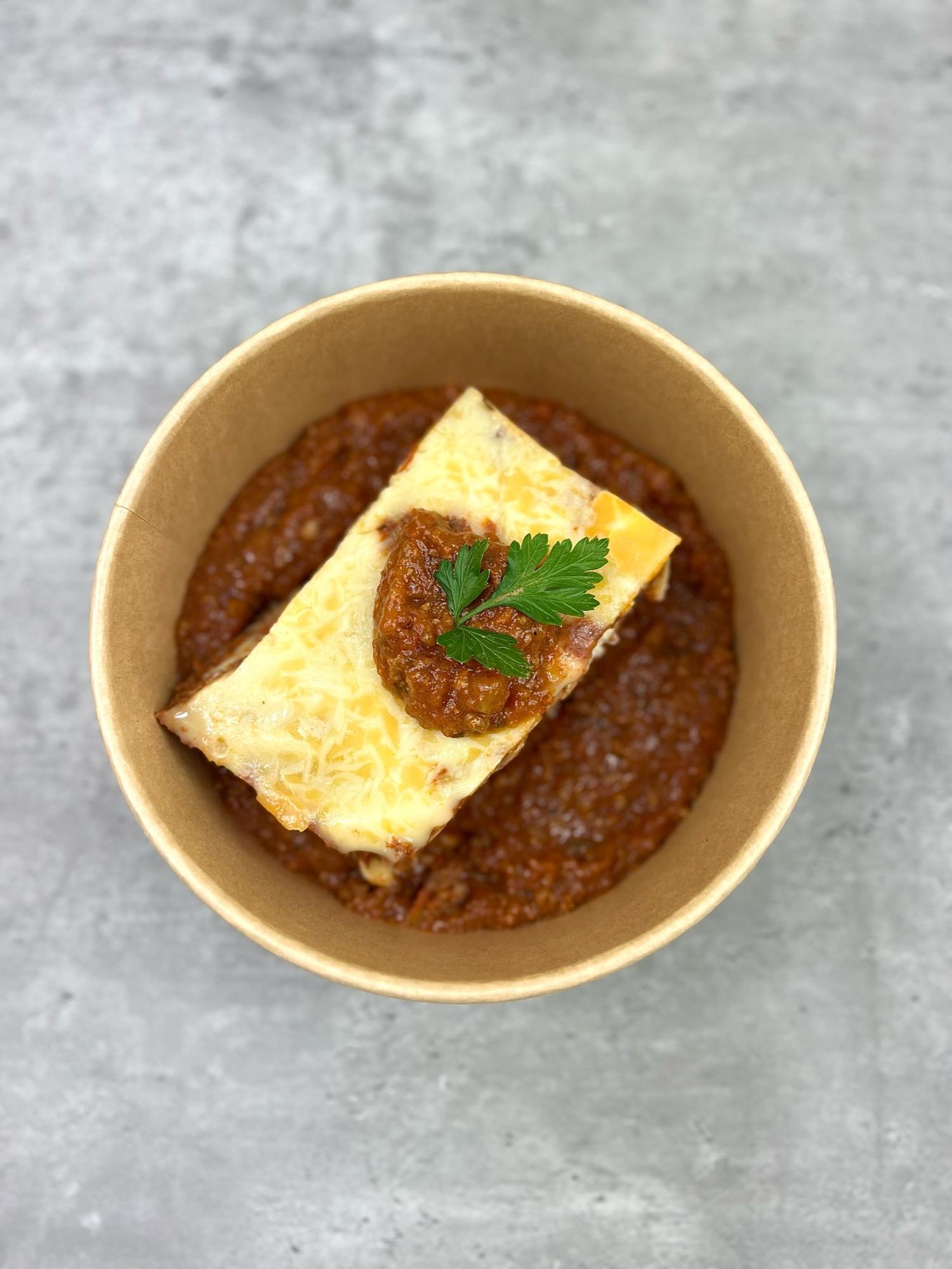 Meat lasagna pasta pot