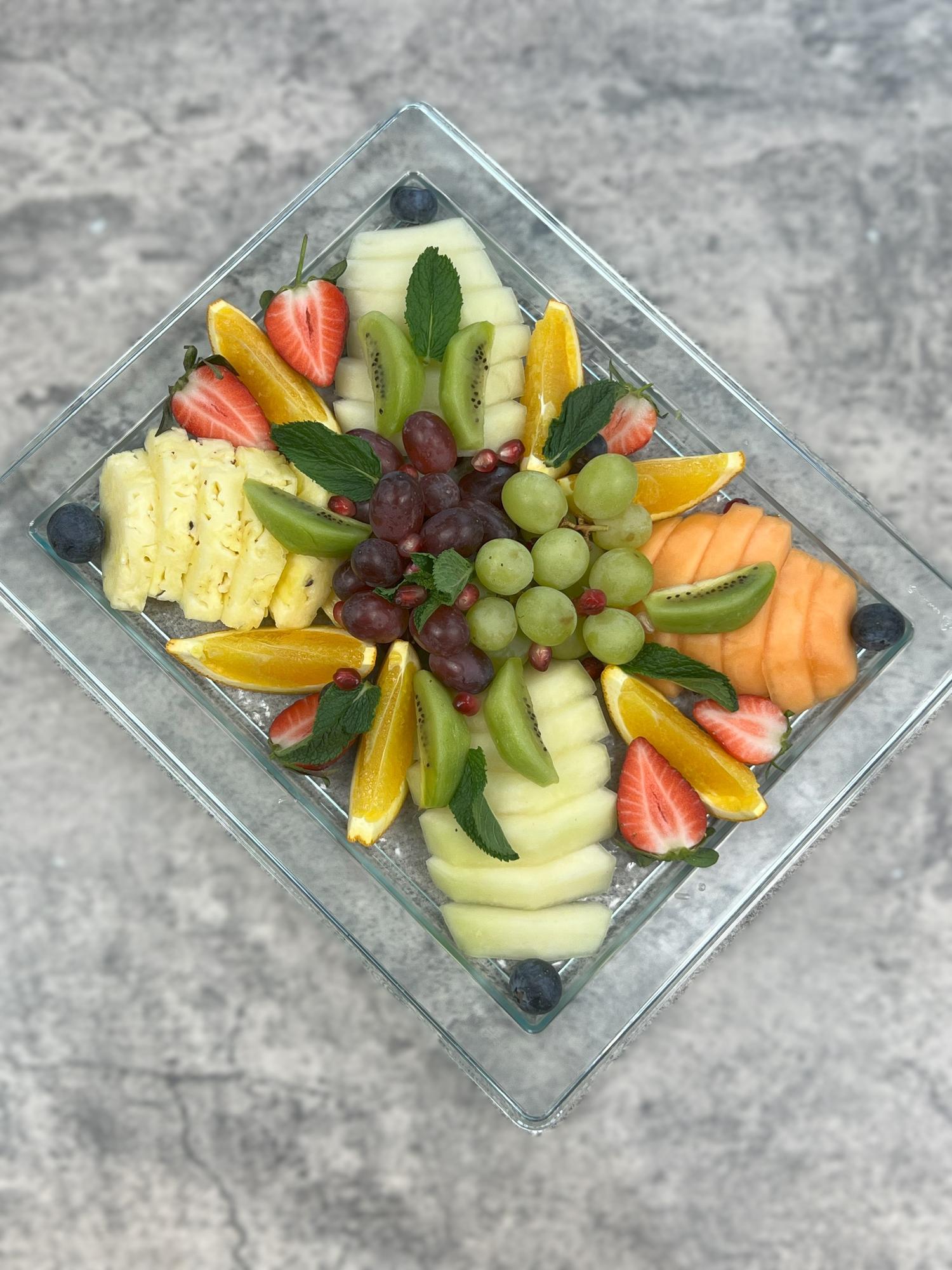 Sliced fruit platter