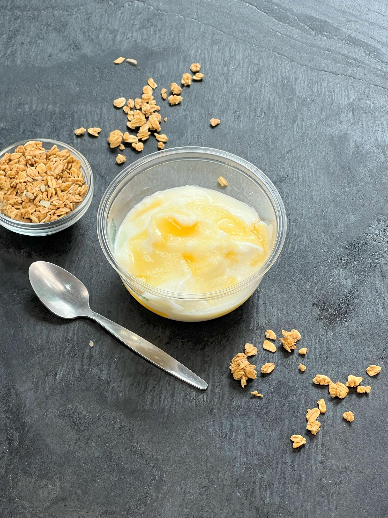 Greek yogurt with honey