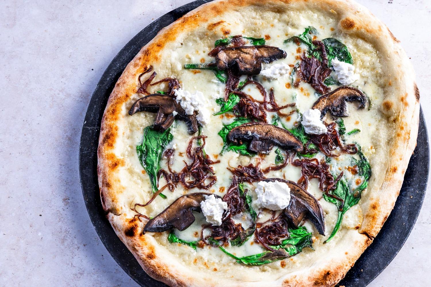 Portobello Mush., Spinach, caramelised red onions