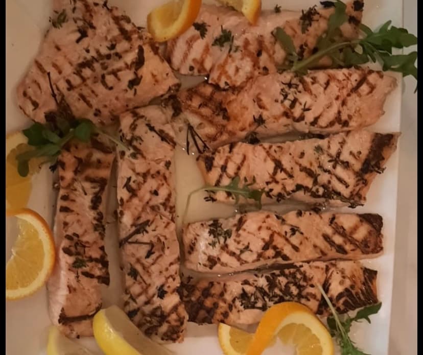 Chargrilled Salmon Fillet Platter