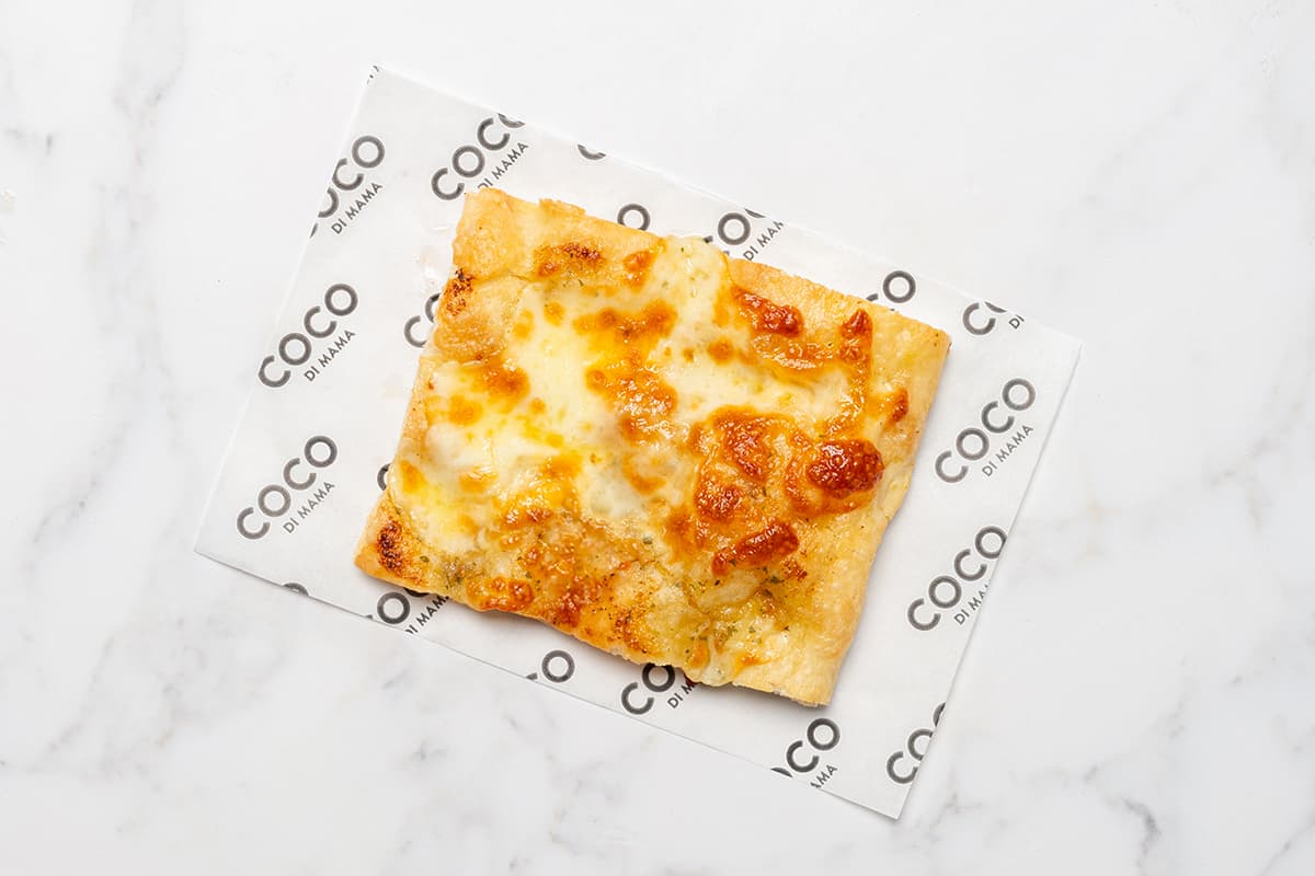 Sourdough Garlic Bread with Mozzarella