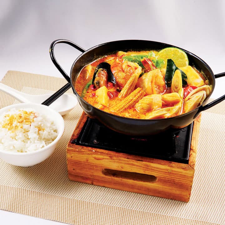 Gaeng Daeng Talay (Spicy)