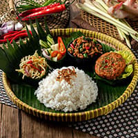 Fragrant Rice with Chicken Basil Leaves Bento
