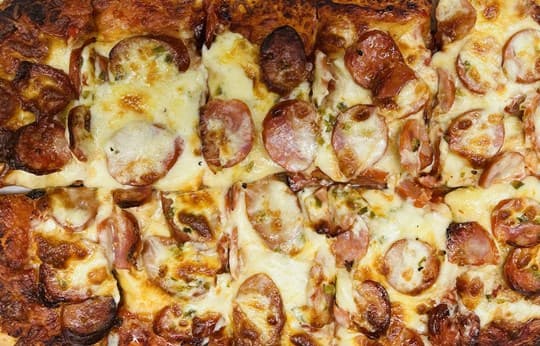 Pizza (12 Pieces)
