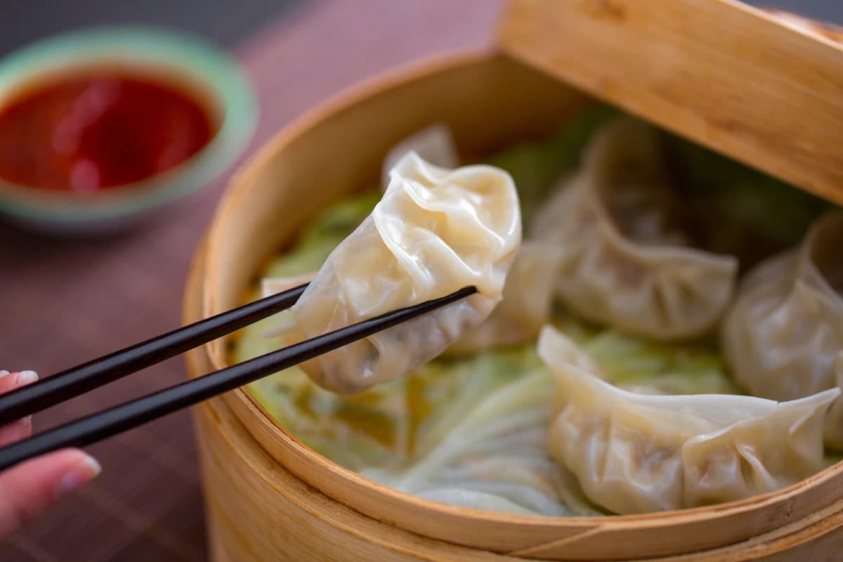 Steamed Dumplings with Black Vinegar Sauce