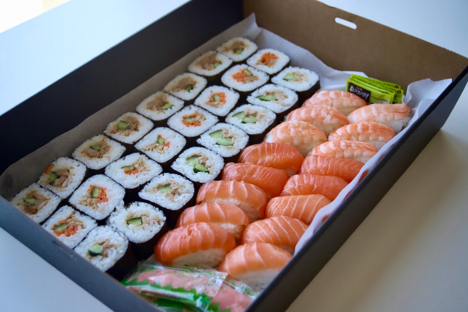 Premium Sushi & Rice Paper Roll Platter
