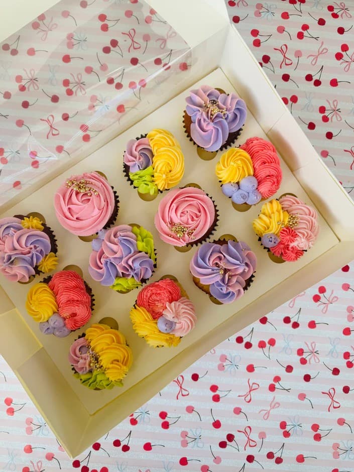 Sunshine & Sass Cupcakes (24 Pack)