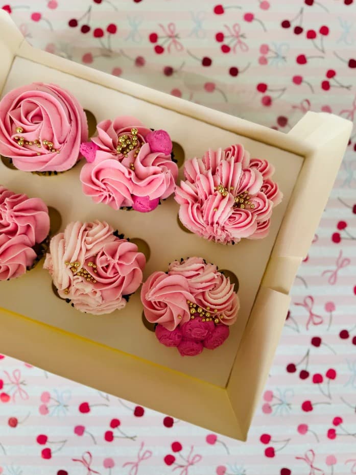 Tickled Pink Cupcakes (6 Pack)