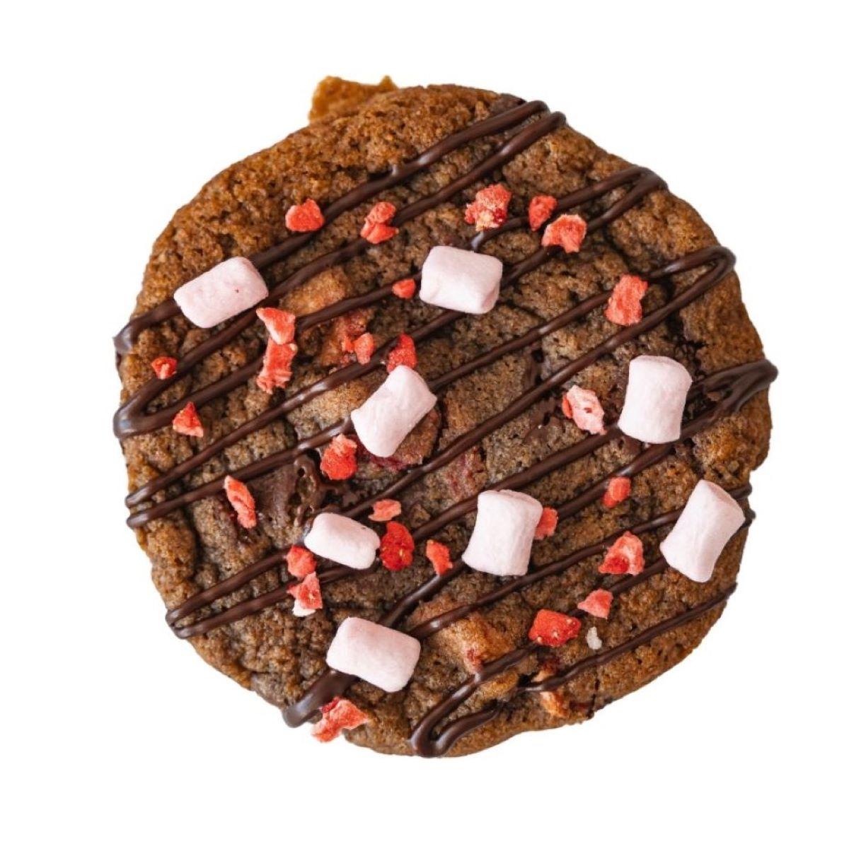 Strawberries and  Marshmallow Cookie