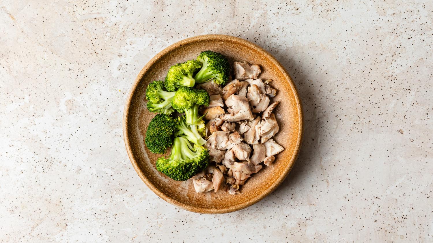 Chicken & Broccoli Protein Box 