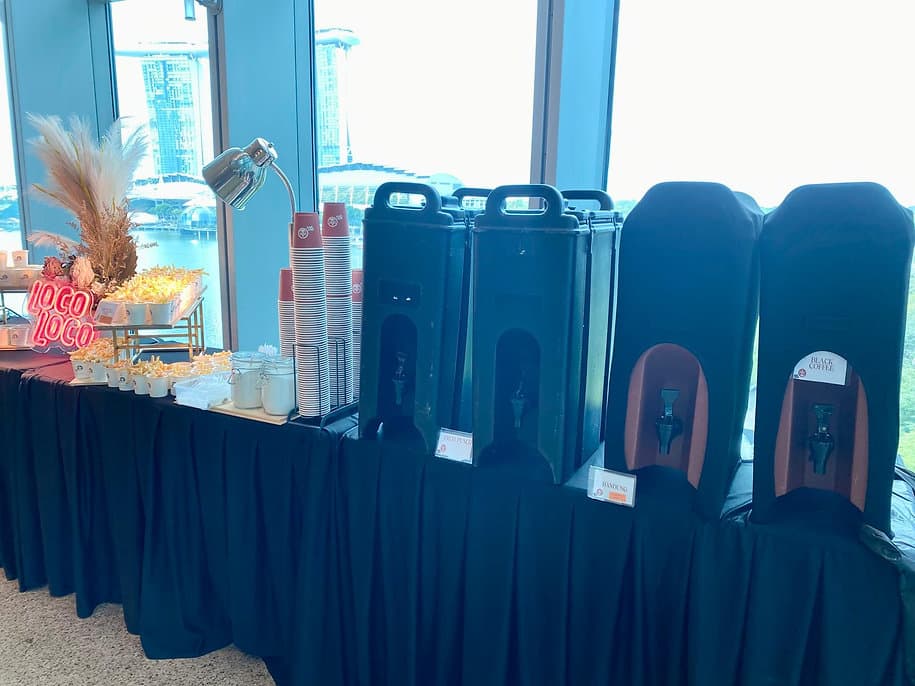 Cold Drinks Cambro