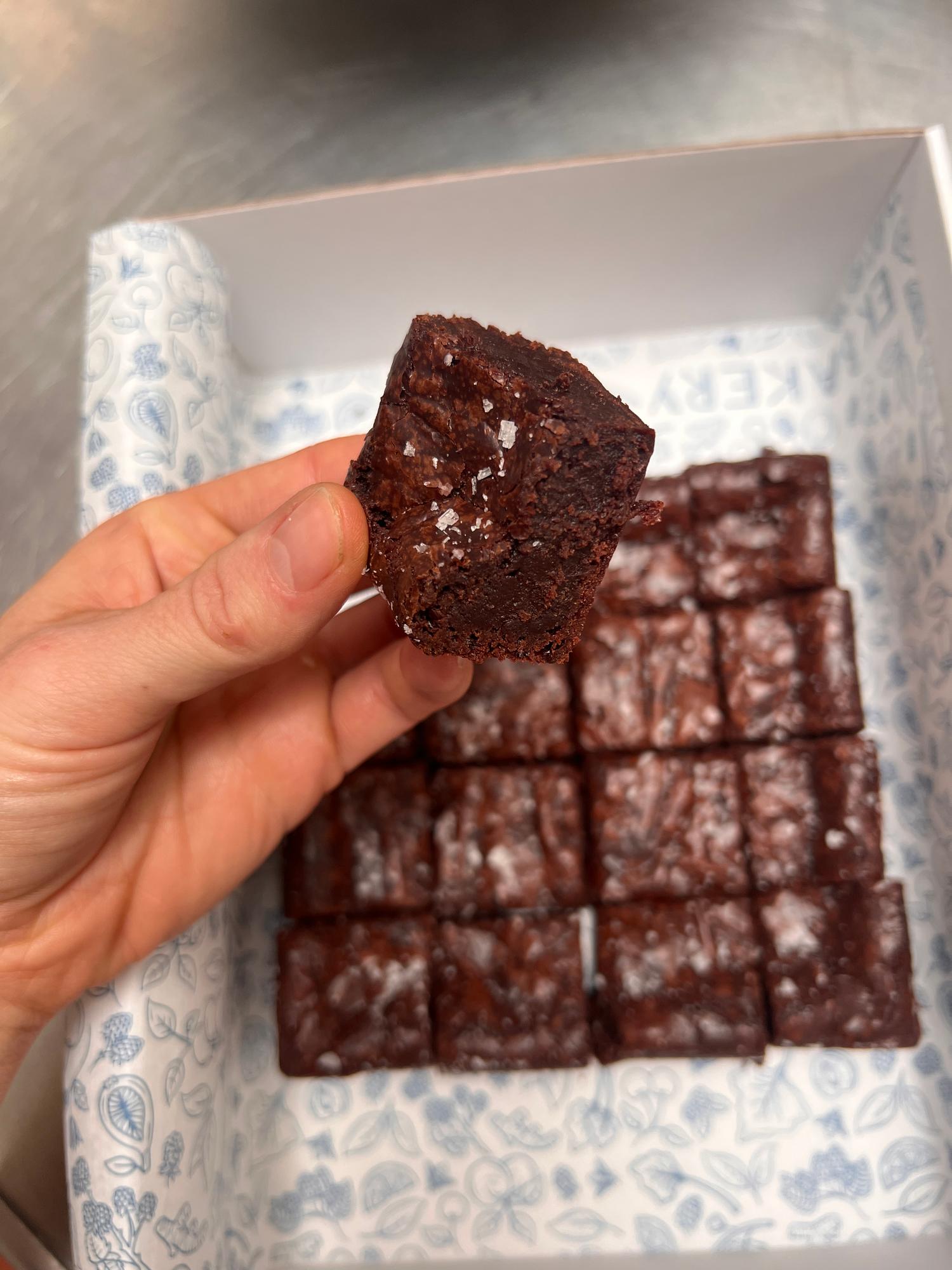 Vegan & No Gluten Mini Brownies - Platter of 32