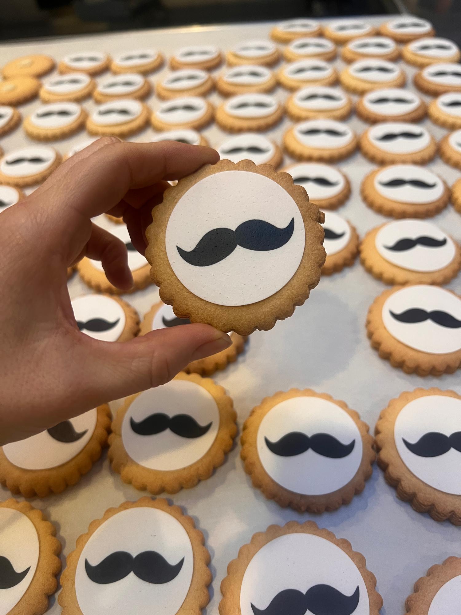 Personalised Shortbread Biscuits 