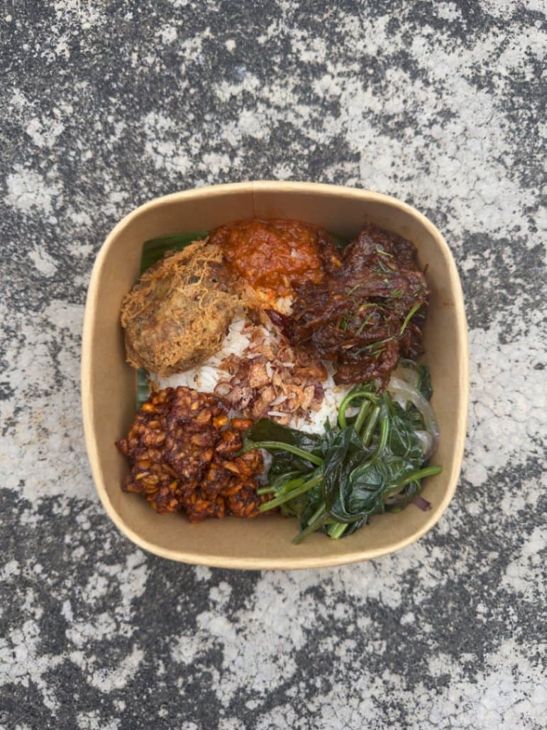 Nascam Lemak with Beef Dendeng
