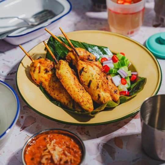 Satay Chicken (4 Skewers)
