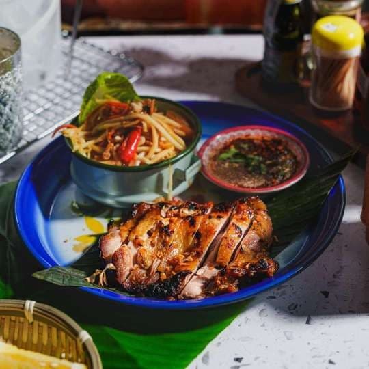 Papaya Salad with Chicken