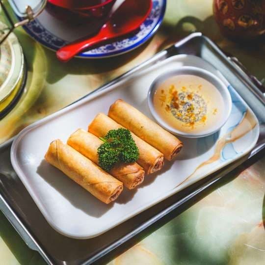 Vegetarian Spring Roll (4 Pieces)