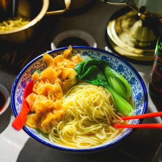 Prawn Wonton Noodles Soup