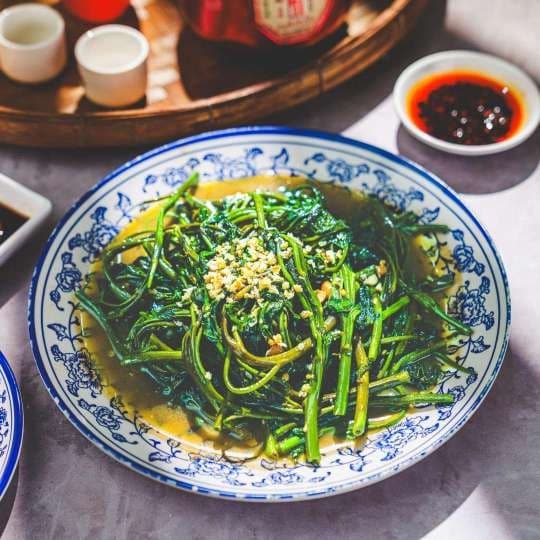 Water Spinach Stir-fried with Fermented Bean Sauce