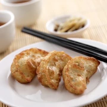 Fried Chives Dumpling (韭菜煎鍋貼)