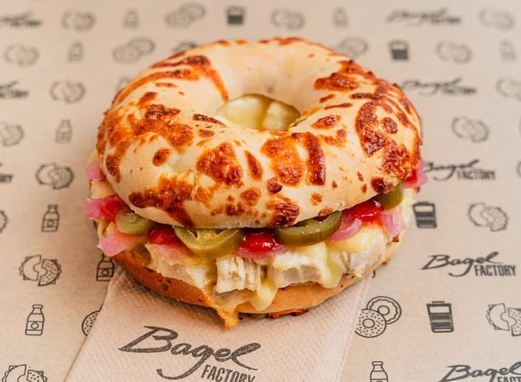 Spicy Chicken Bagel
