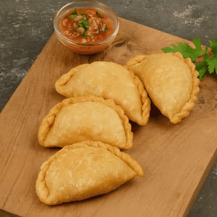Chilli Con Carne Empanada
