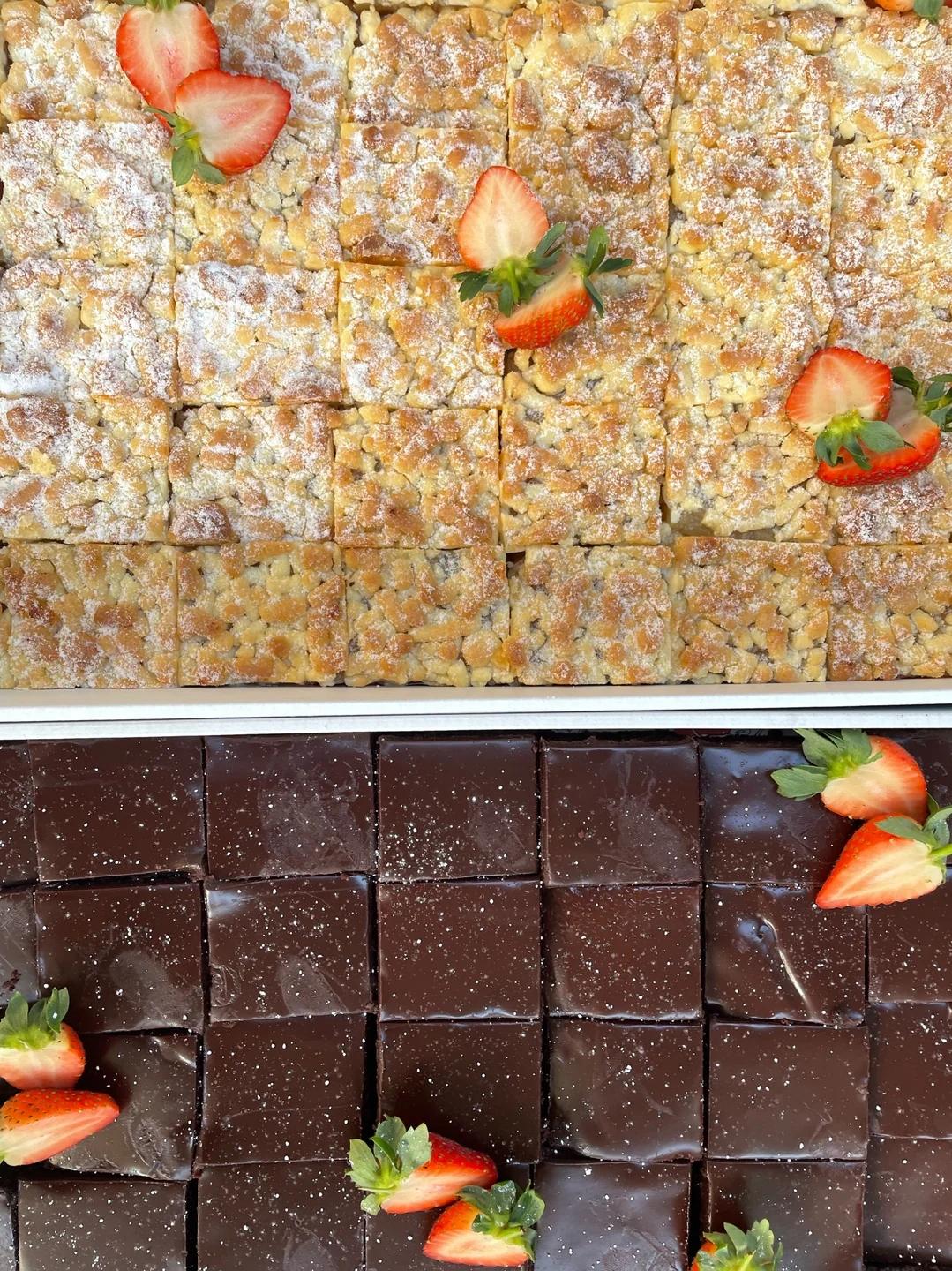 Cake Slices Platter
