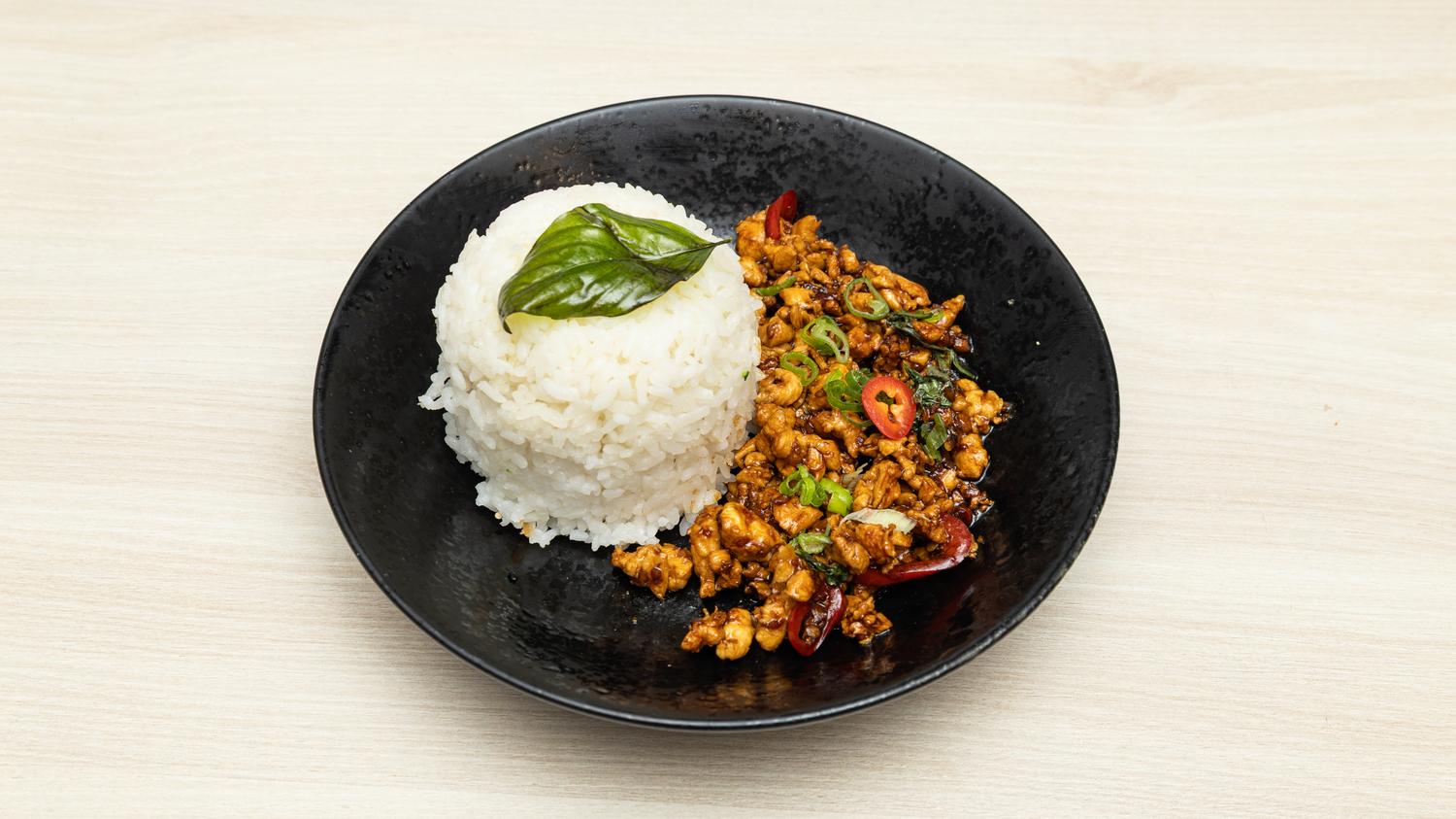 Thai style basil chilli chicken