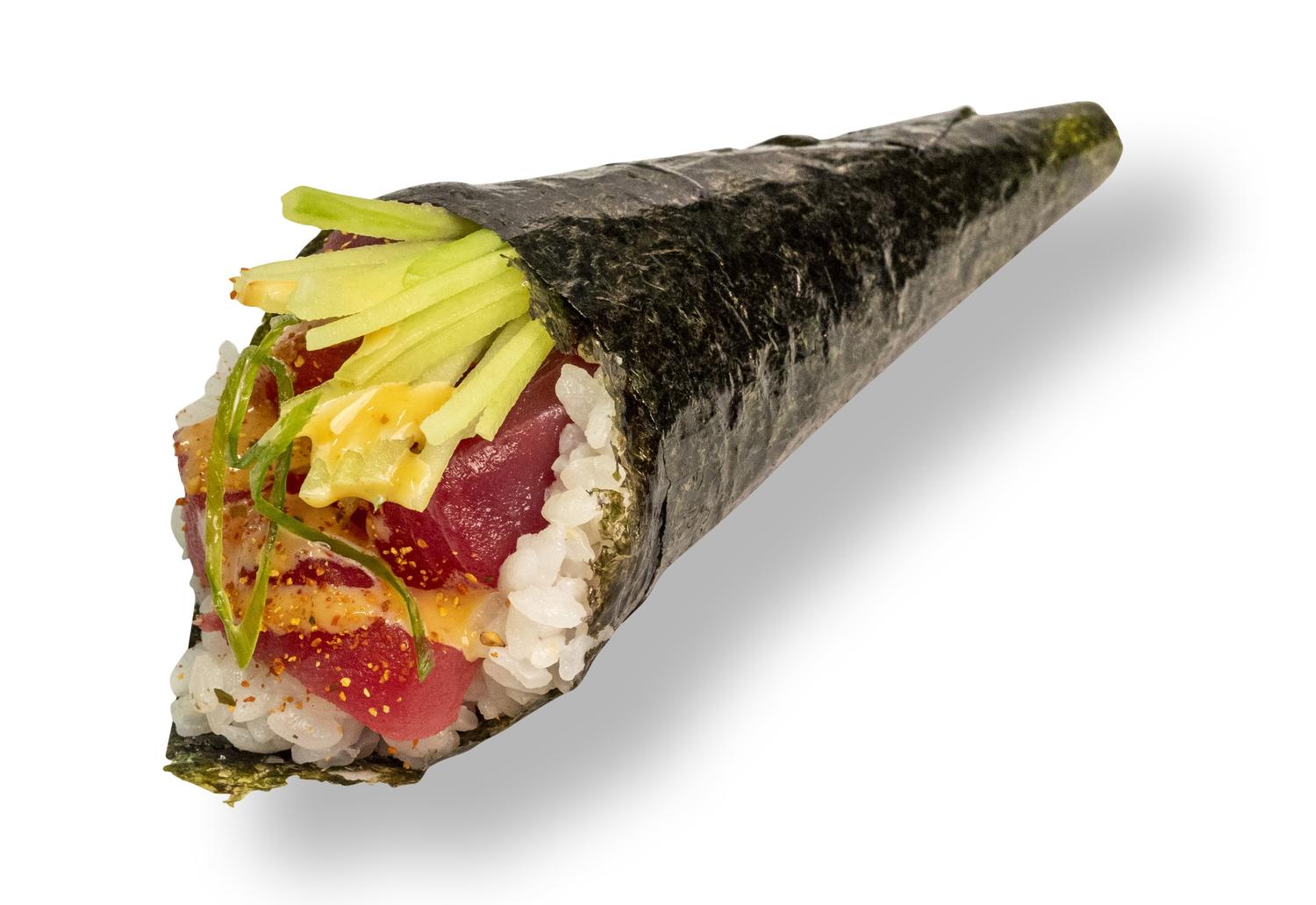 Spicy tuna temaki