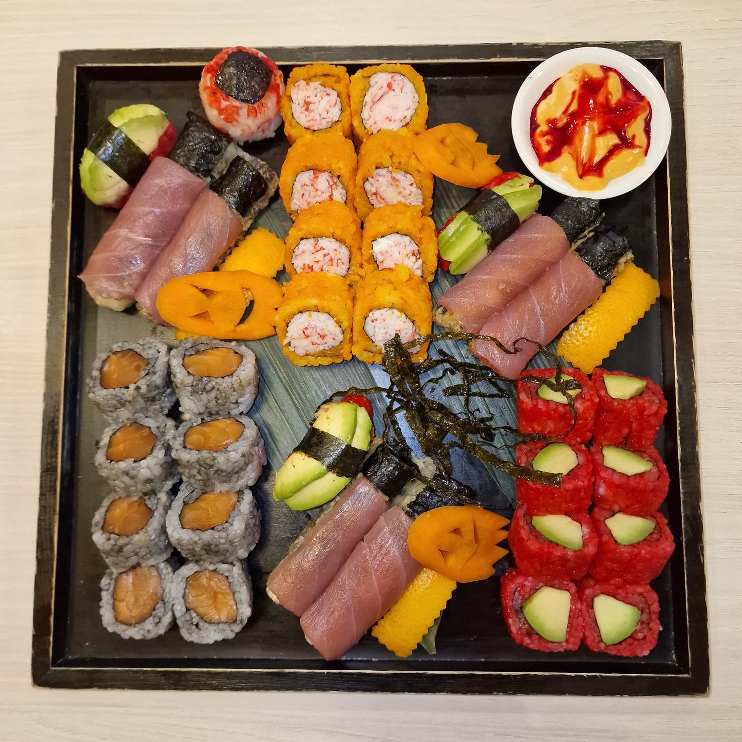 Spooky Samurai Platter (36pcs)