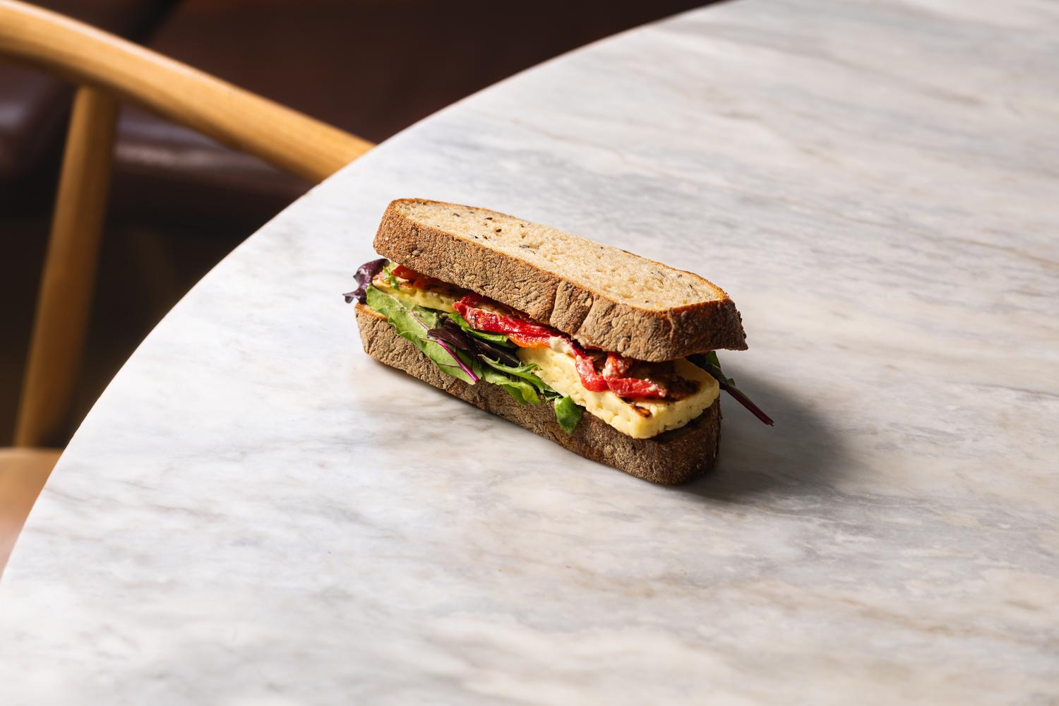 Halloumi Sandwich