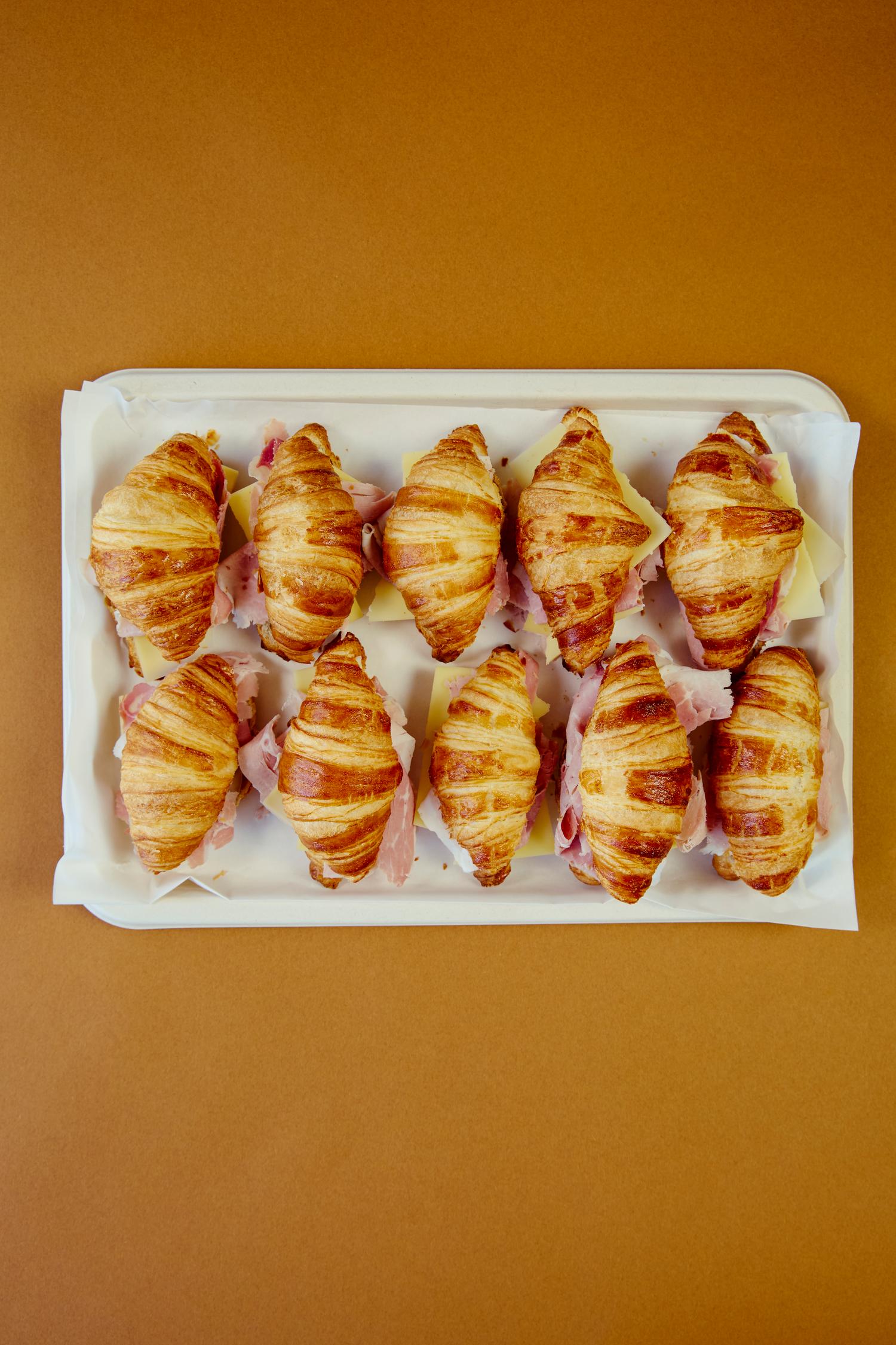 Croissant, ham & cheese platter