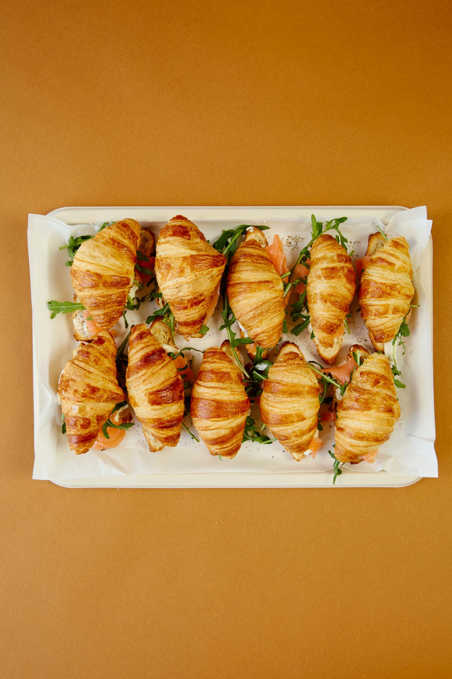 Croissant, salmon & cream cheese, rocket platter