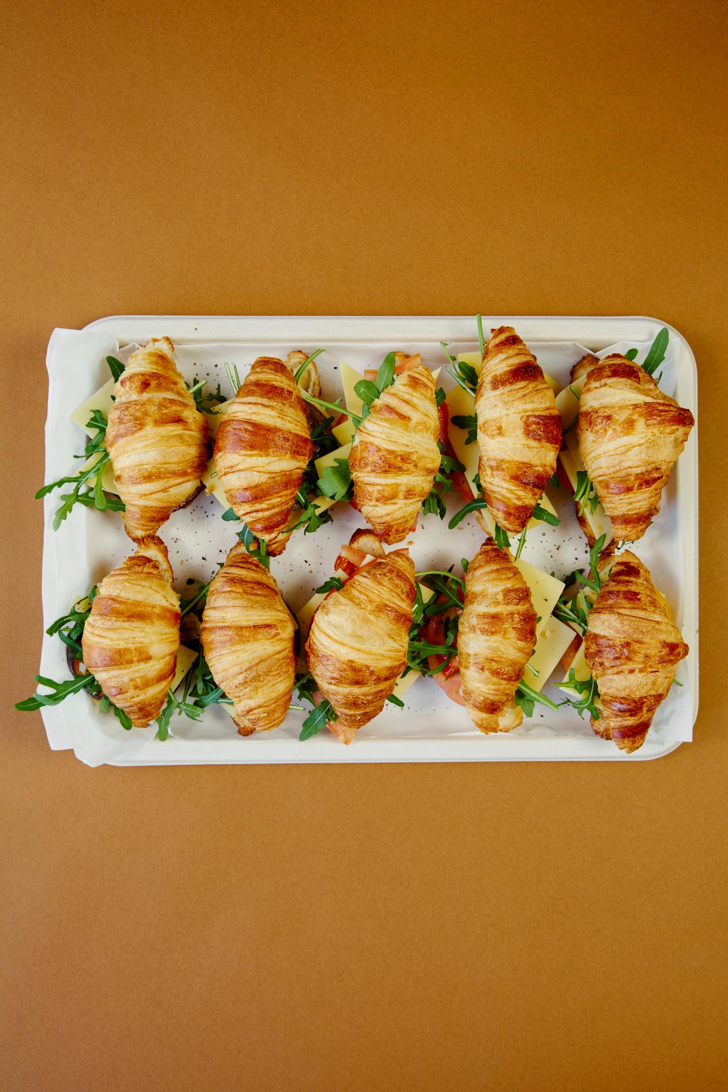 Comte & tomato croissant platter