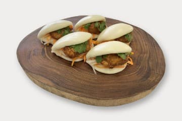 Crispy Chicken Bao Bun