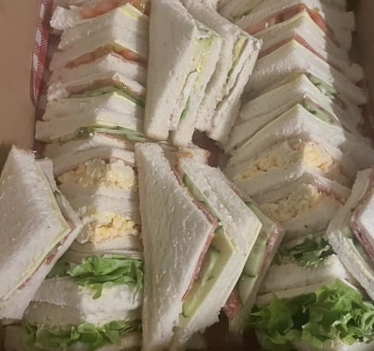 Sandwiches (4 Pieces)