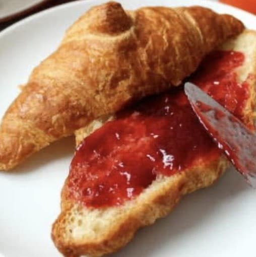 Jam Croissant