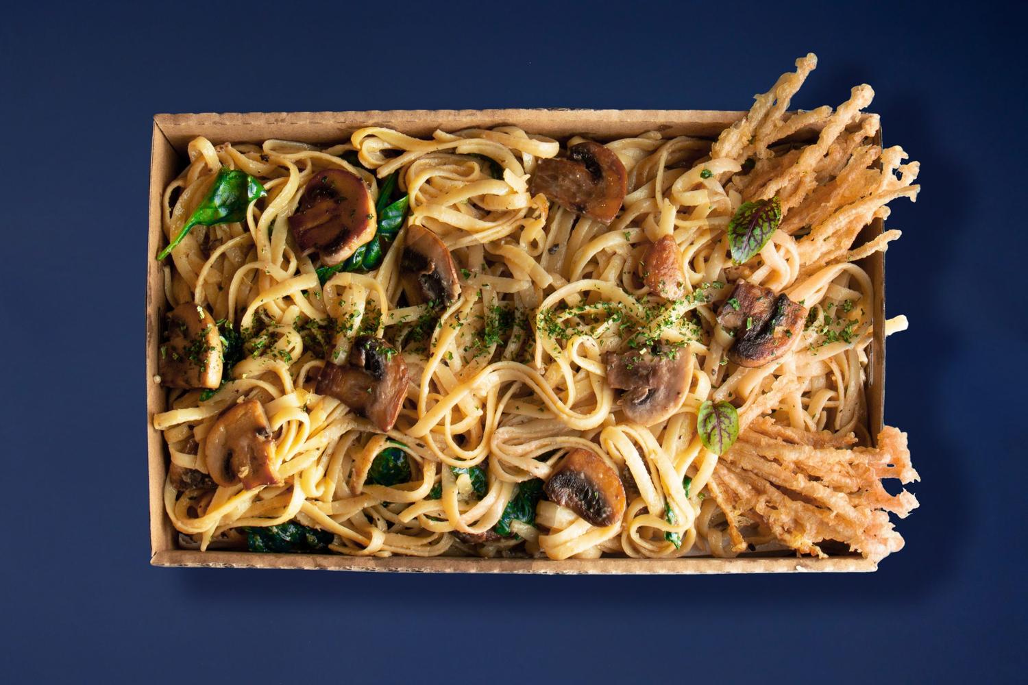 Hog Mushroom Pasta Platter (Small)