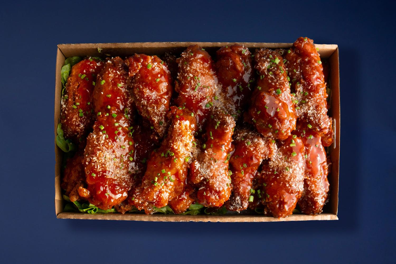 Sticky Hot Wings Box (Small)