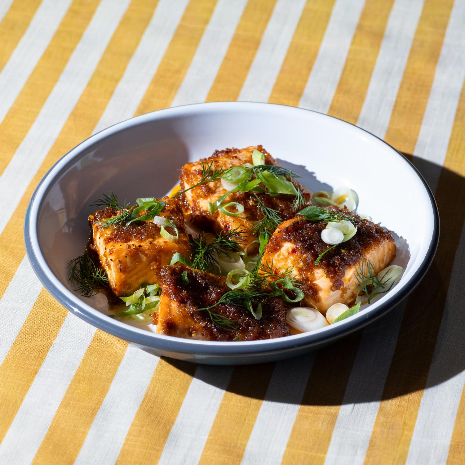 Marinated salmon, garlic, red chilli 