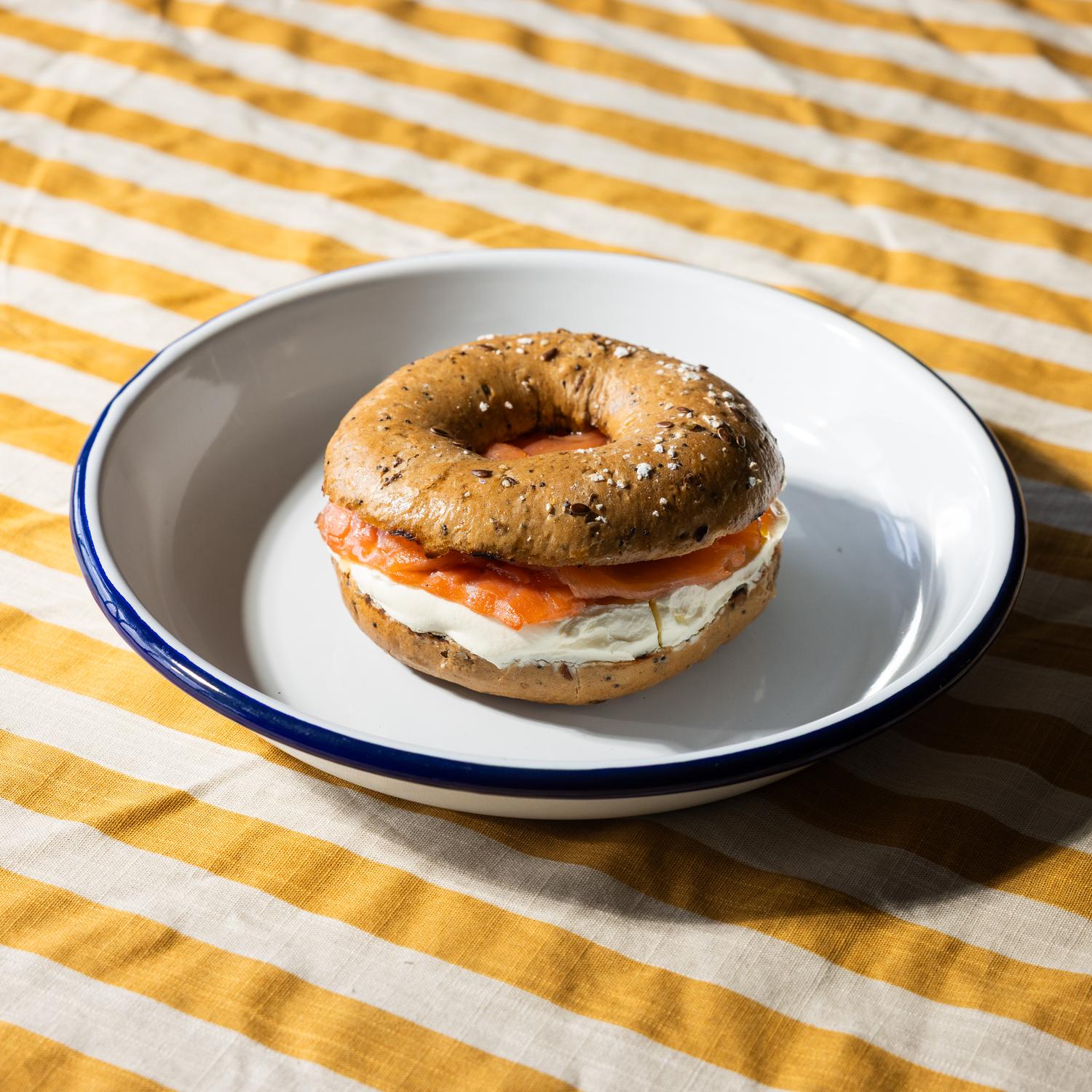 Smoked salmon bagel