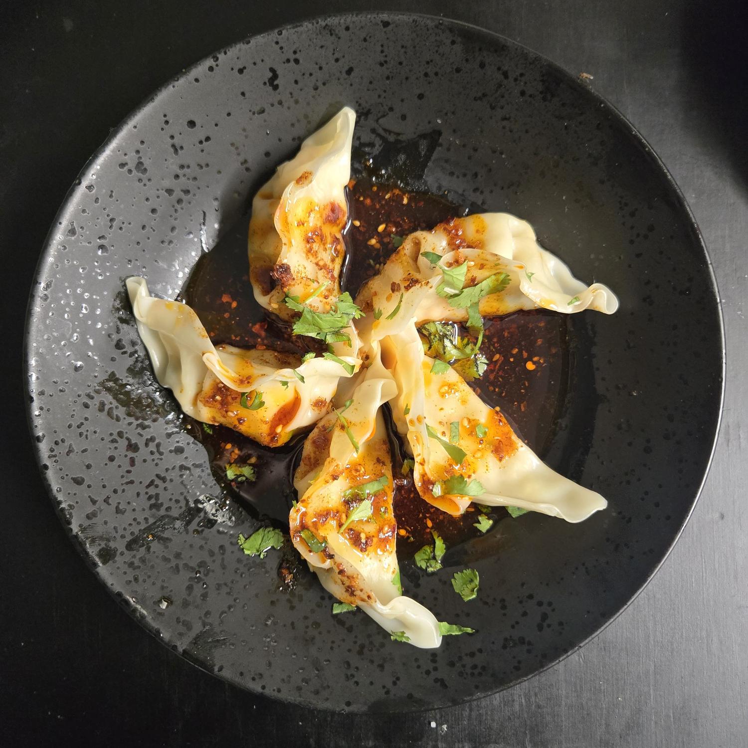 Steamed Veg Dumplings in Chilli Oil