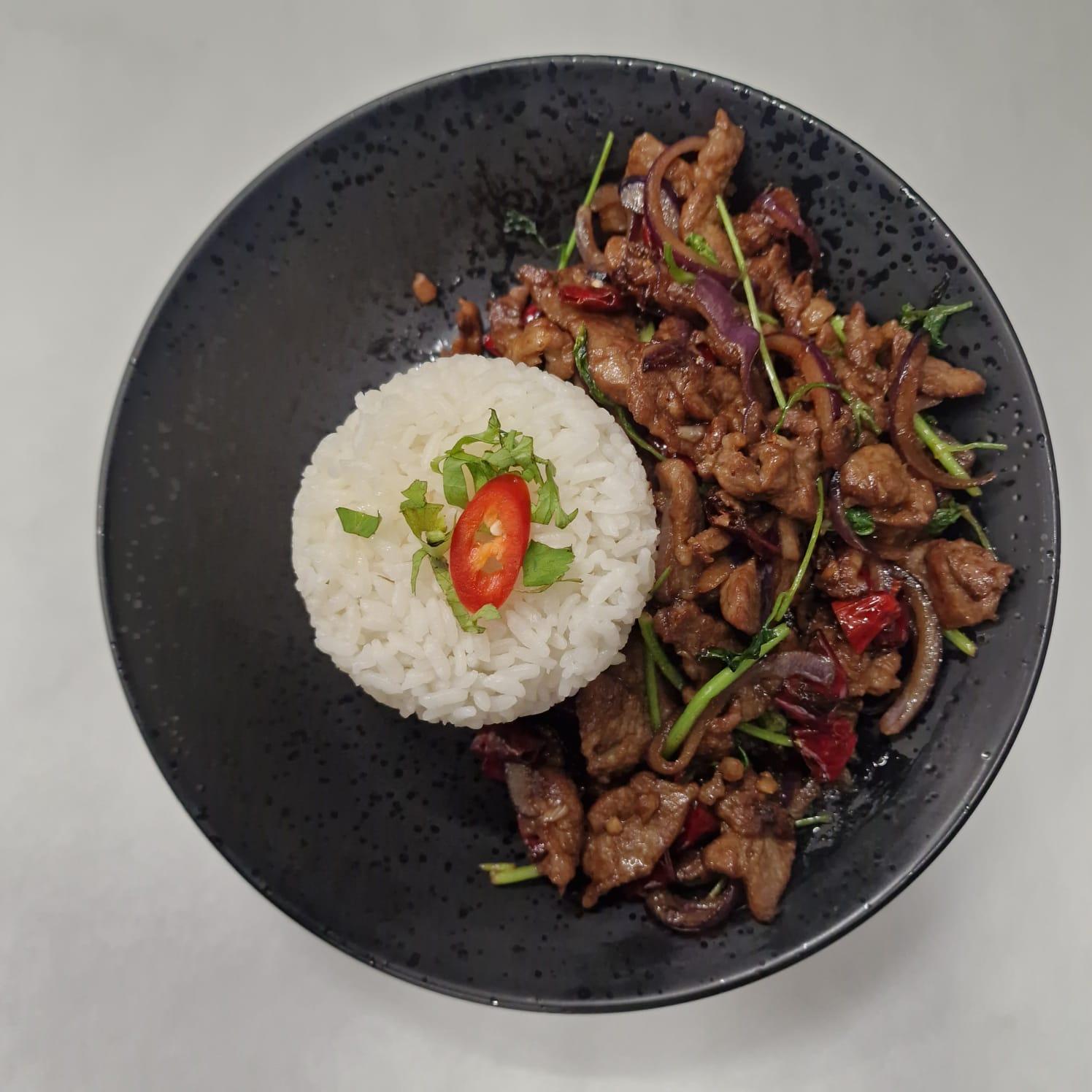 Stir Fried Cumin Lamb with Onion and Coriander