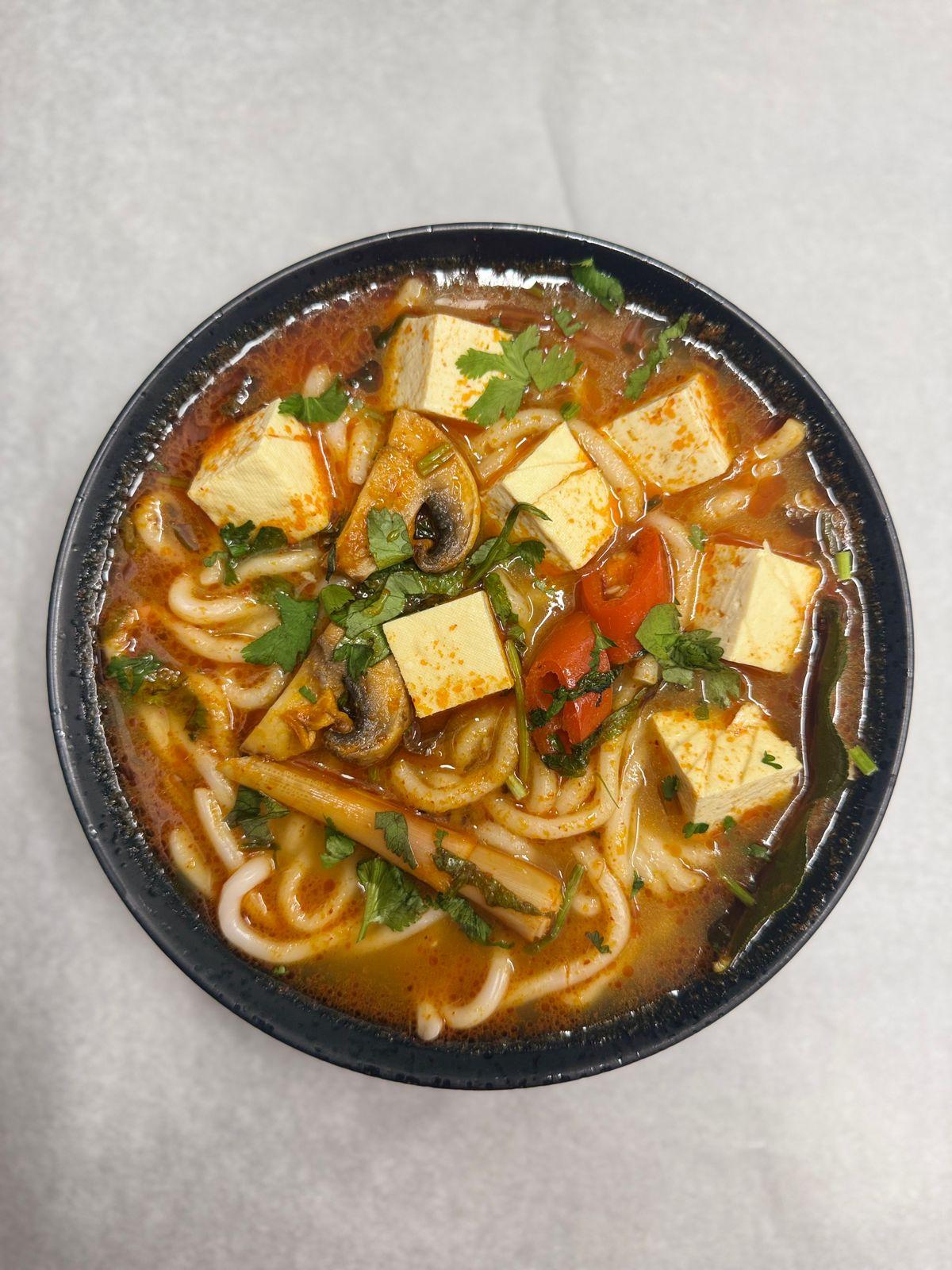 Udon Noodles in Tom Yum Veg