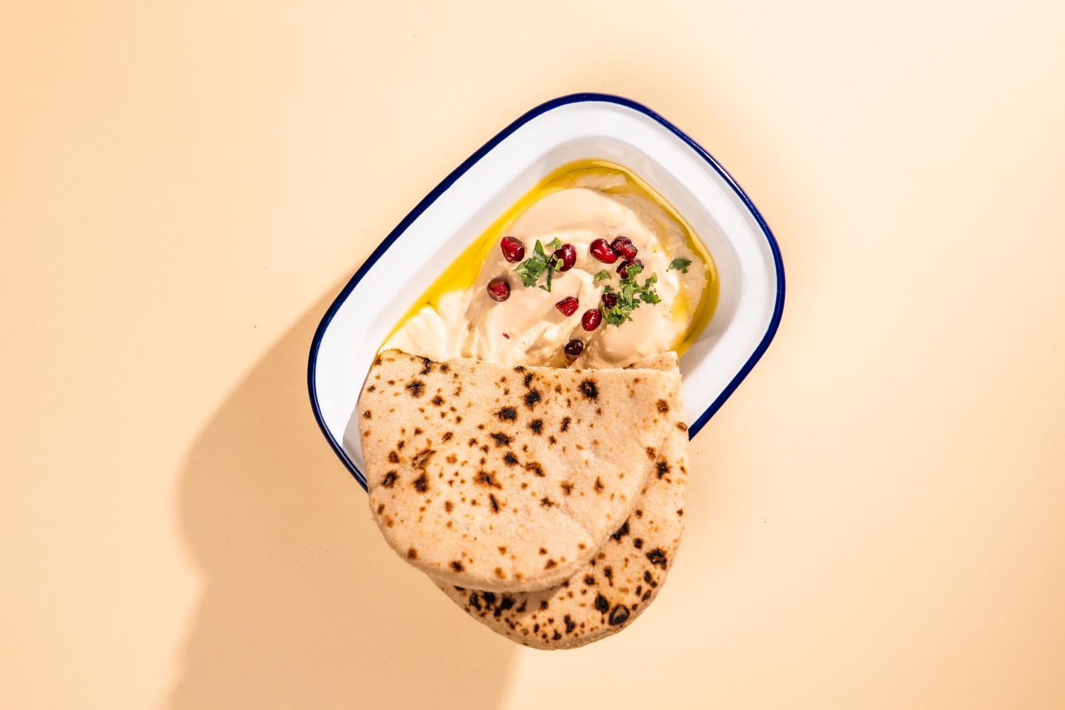 Hummus with pita