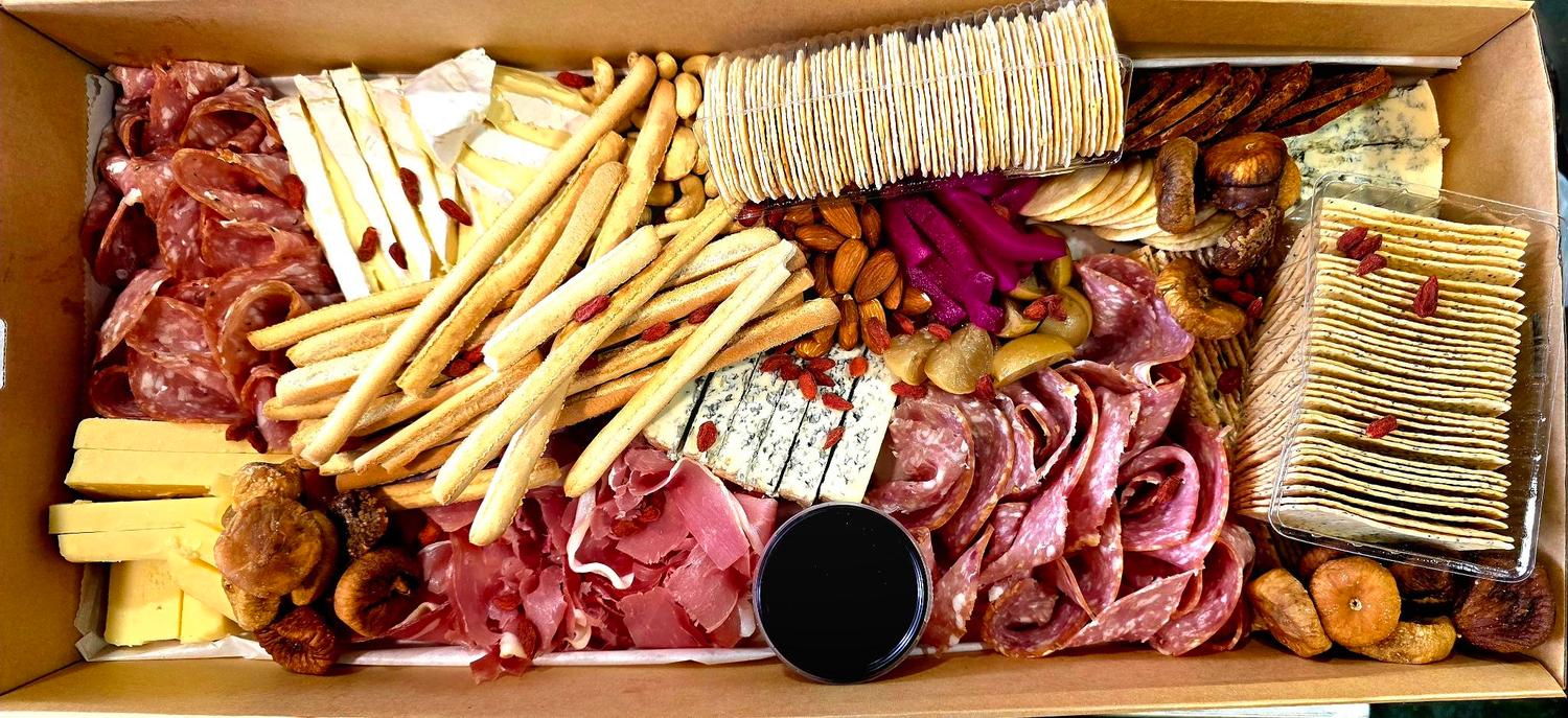 Artisan Cheese & Charcuterie Board (Small)