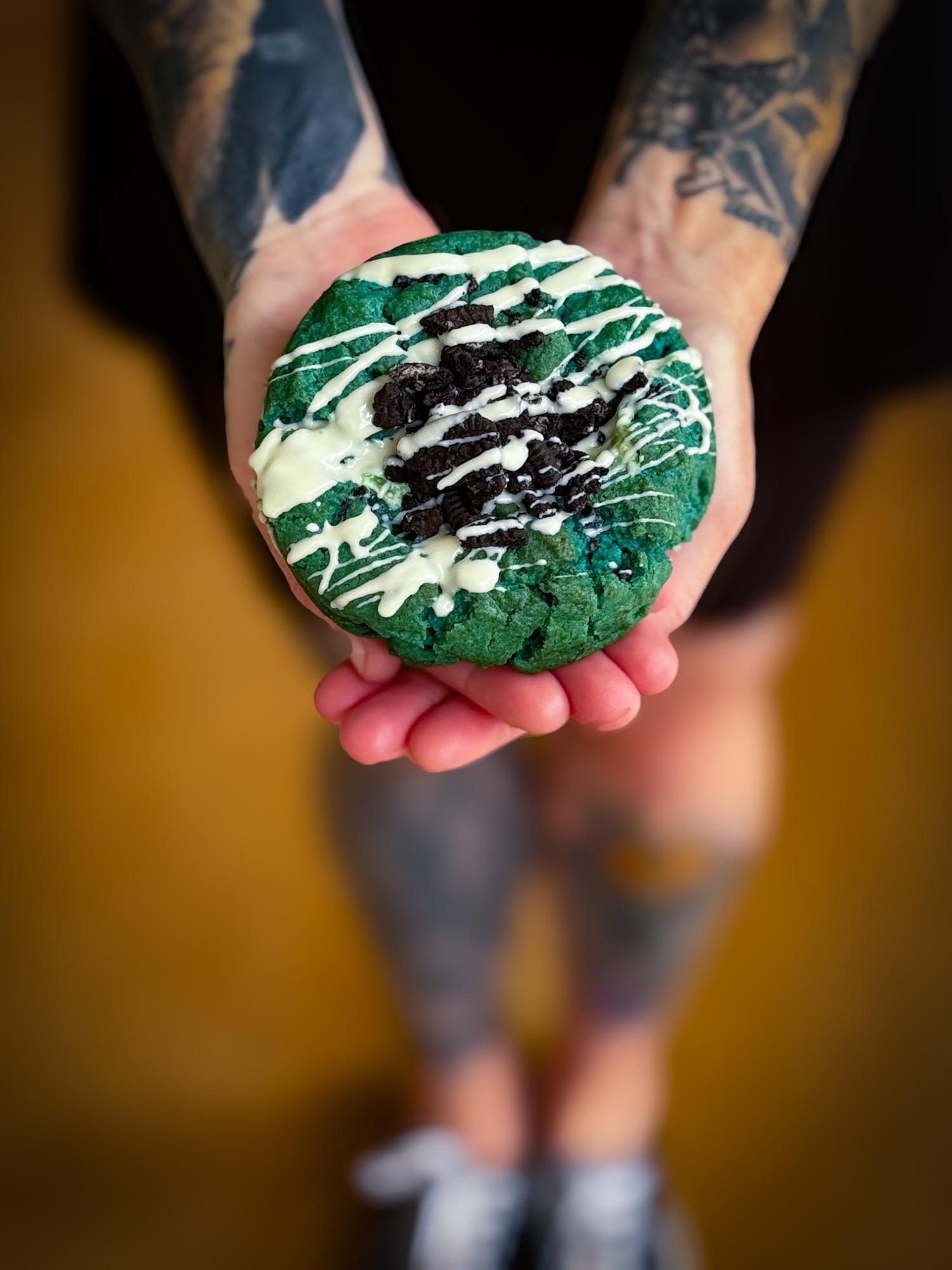 Cookies and Cream Cookie