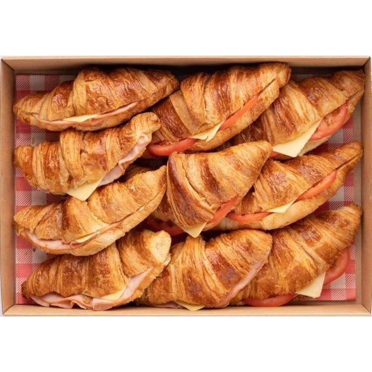 Sapore Crusty Standard Croissants Platter